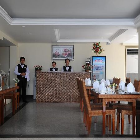 Hotel Wardan Rangoon Eksteriør billede