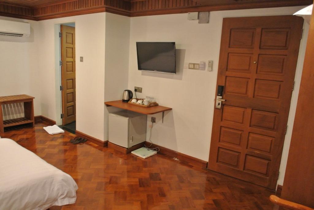 Hotel Wardan Rangoon Eksteriør billede