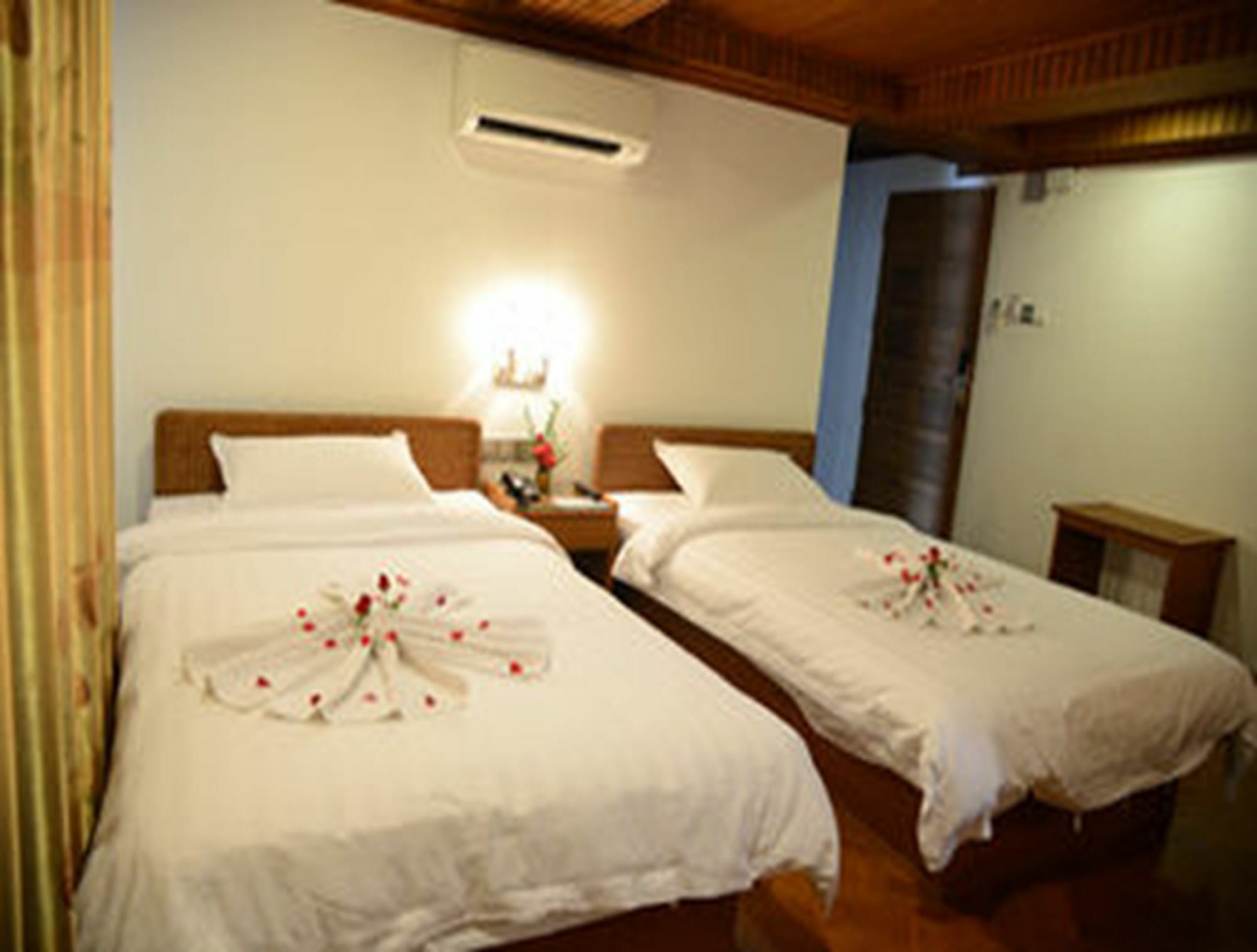 Hotel Wardan Rangoon Eksteriør billede